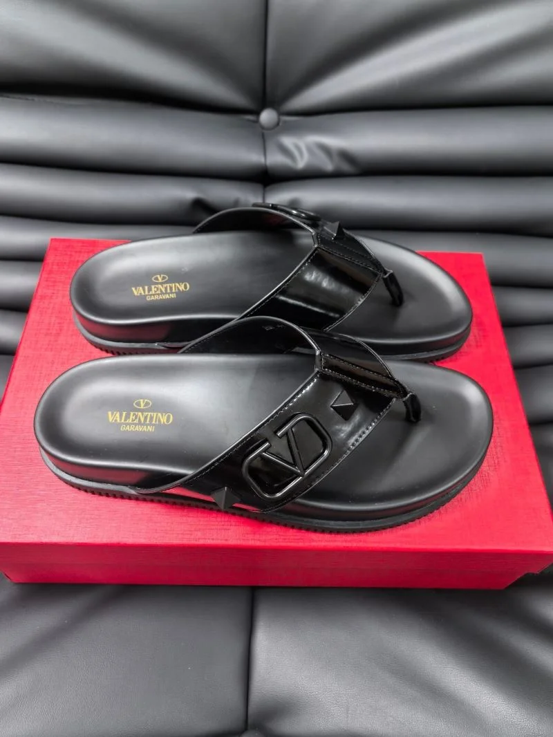 Valentino Slippers Durable 35775