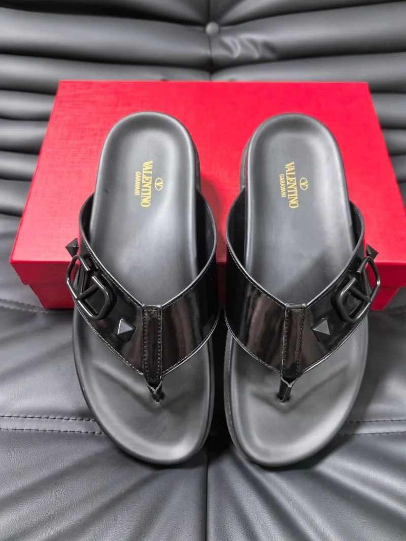 Valentino Slippers Durable 35775