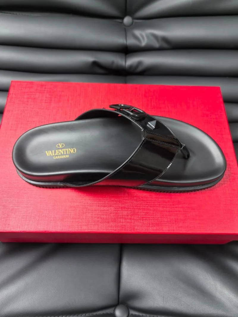 Valentino Slippers Durable 35775