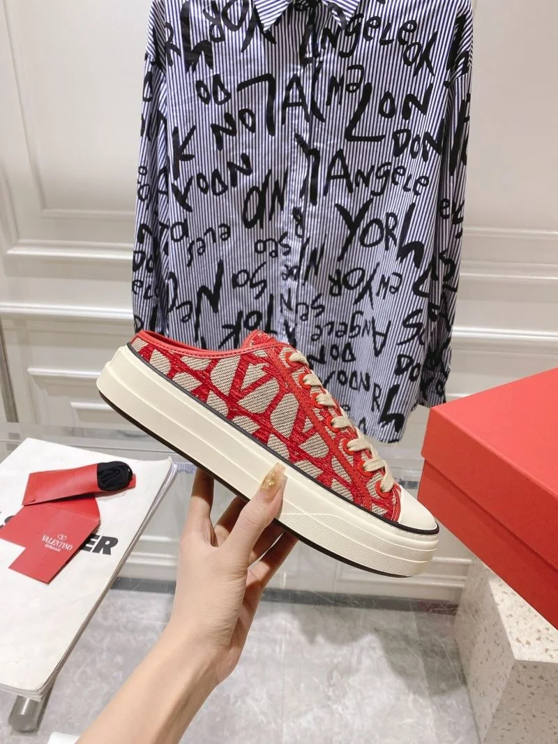 Valentino Slippers Supportive 36247