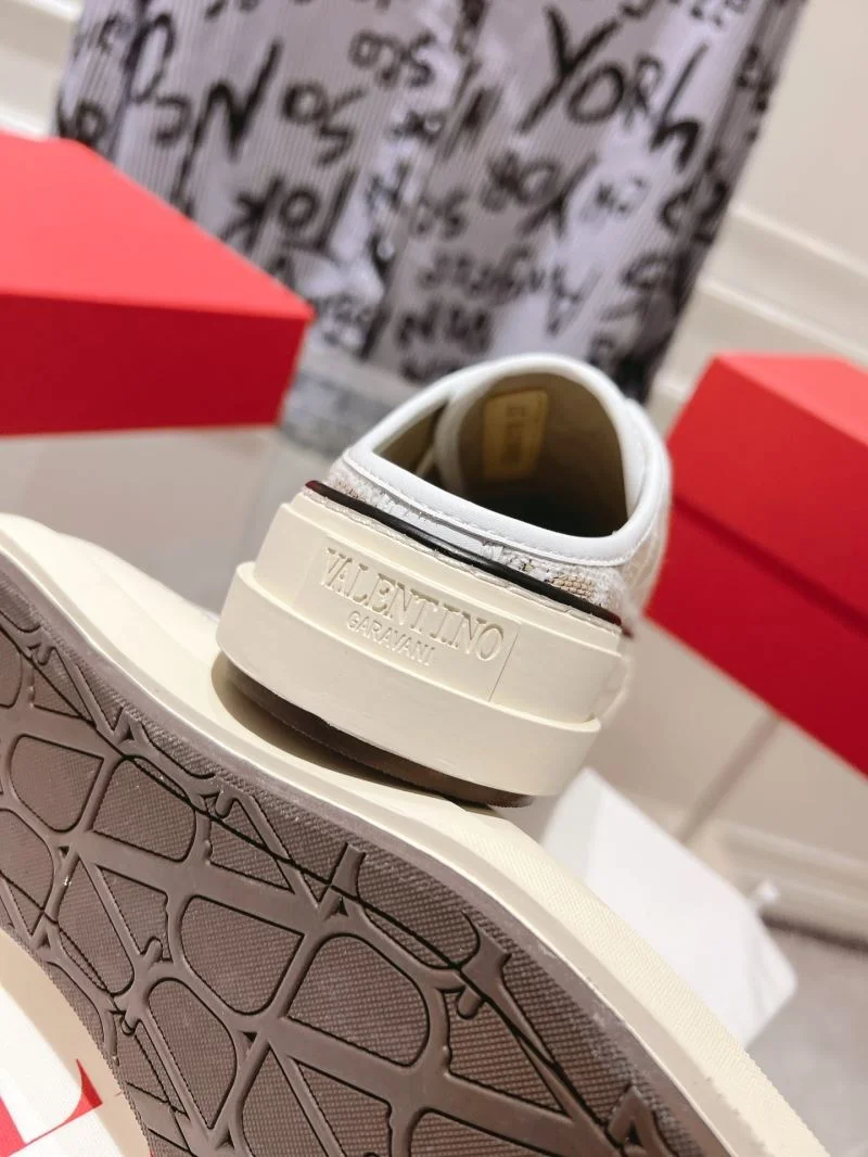 Valentino Slippers Contemporary 36257