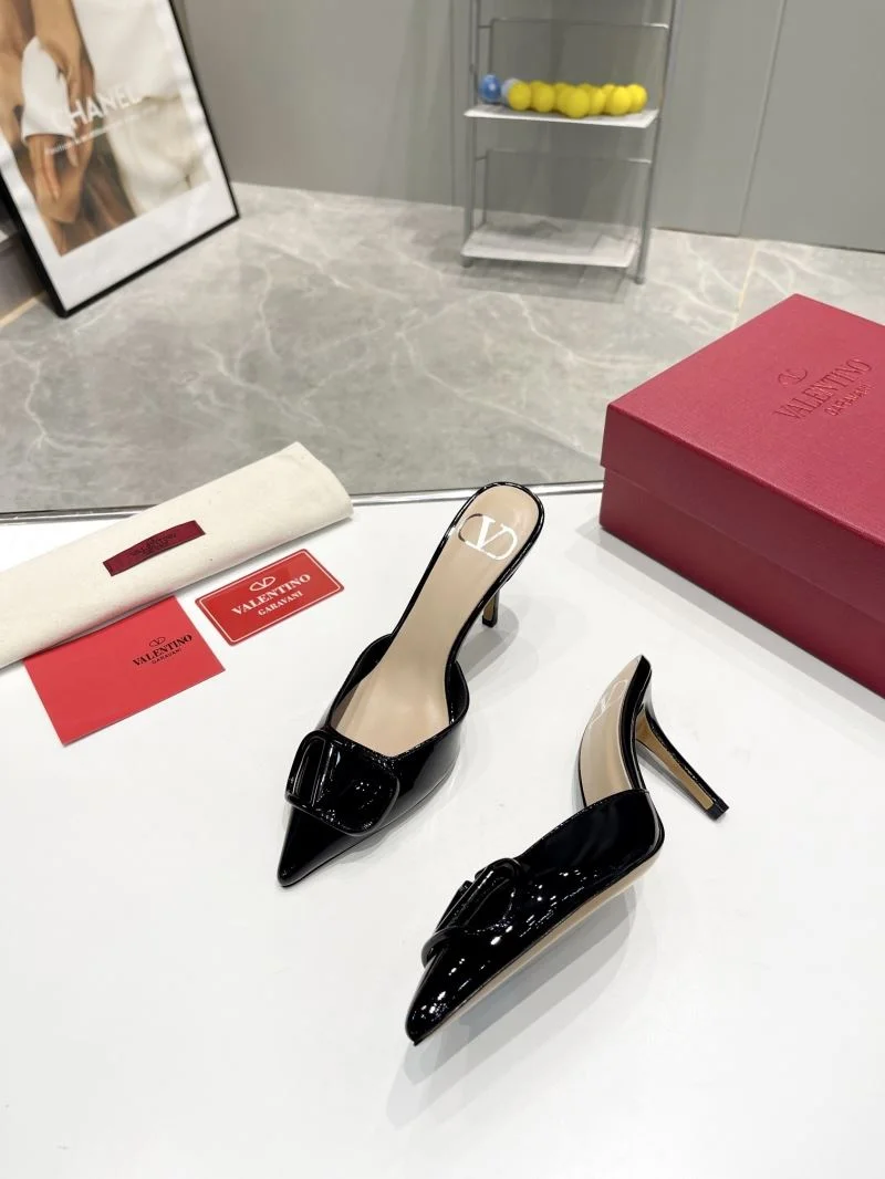 Unisex Valentino Slippers 36583
