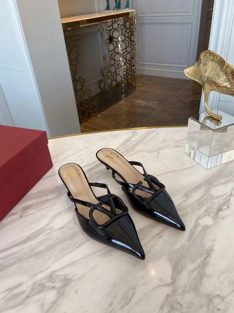 Valentino Slippers Durable 36569