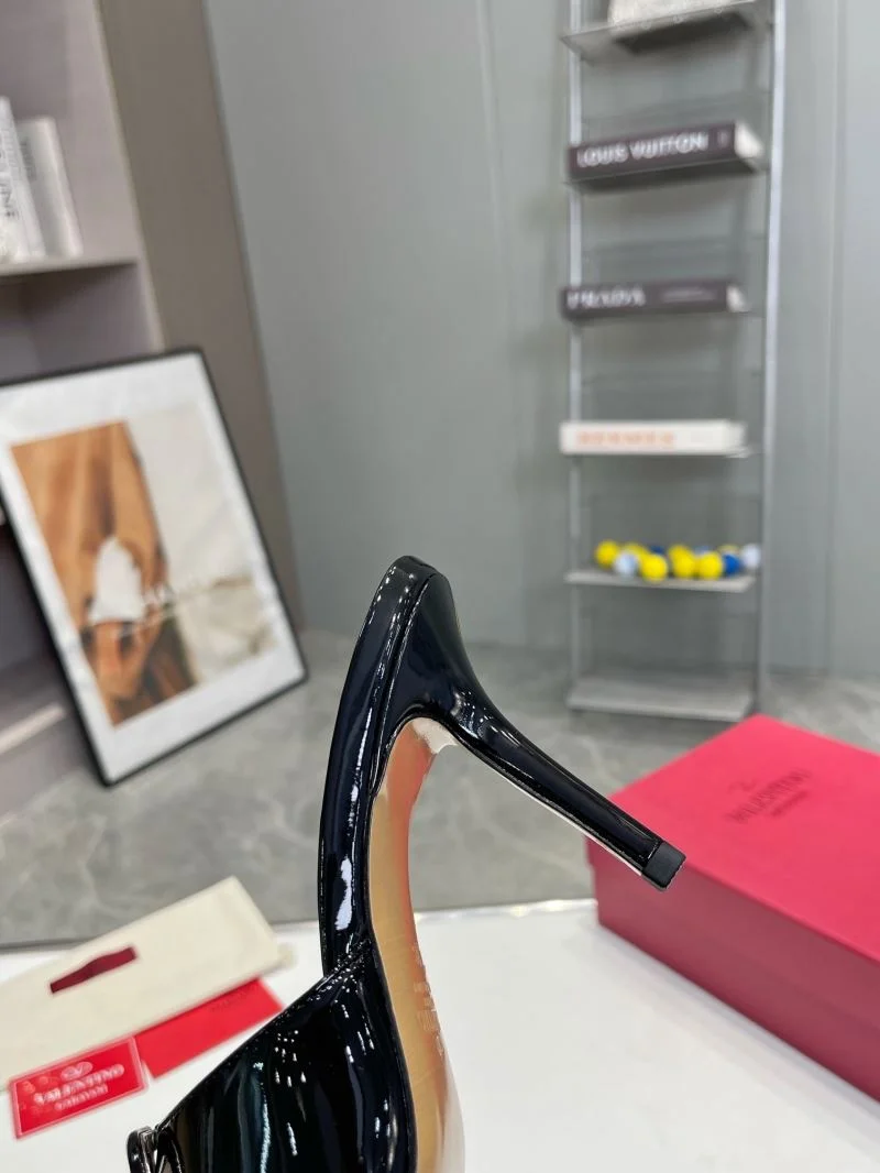 DailyWear Valentino Slippers 36568