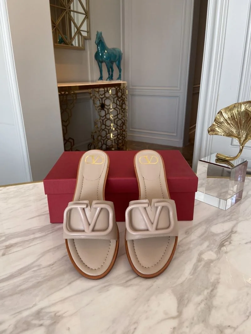 Valentino Slippers Unique 36562