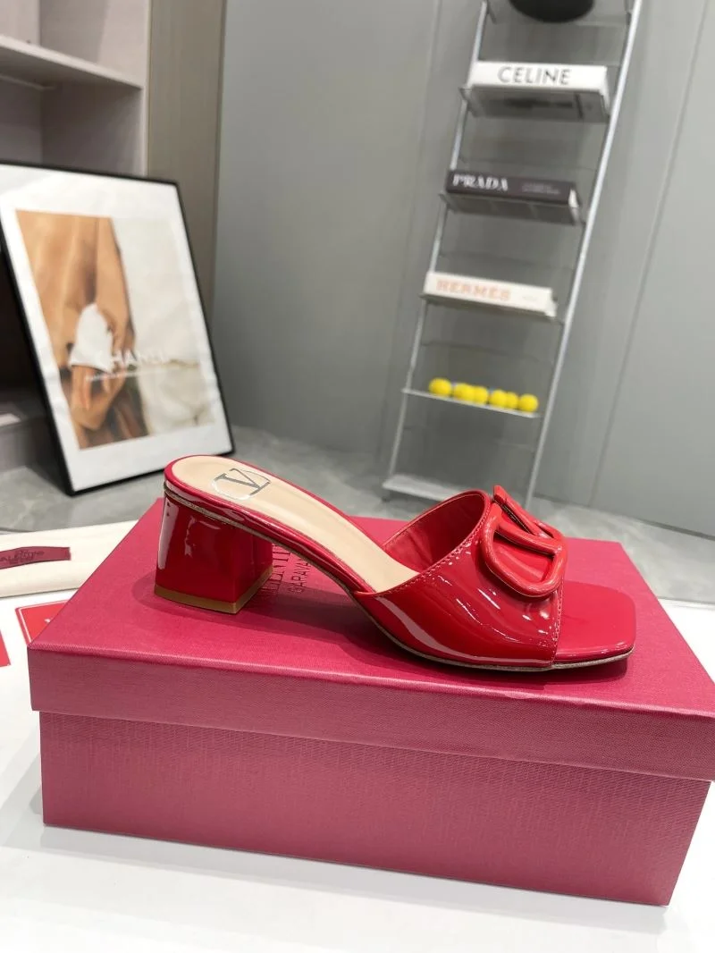 Lightweight Valentino Slippers 36557