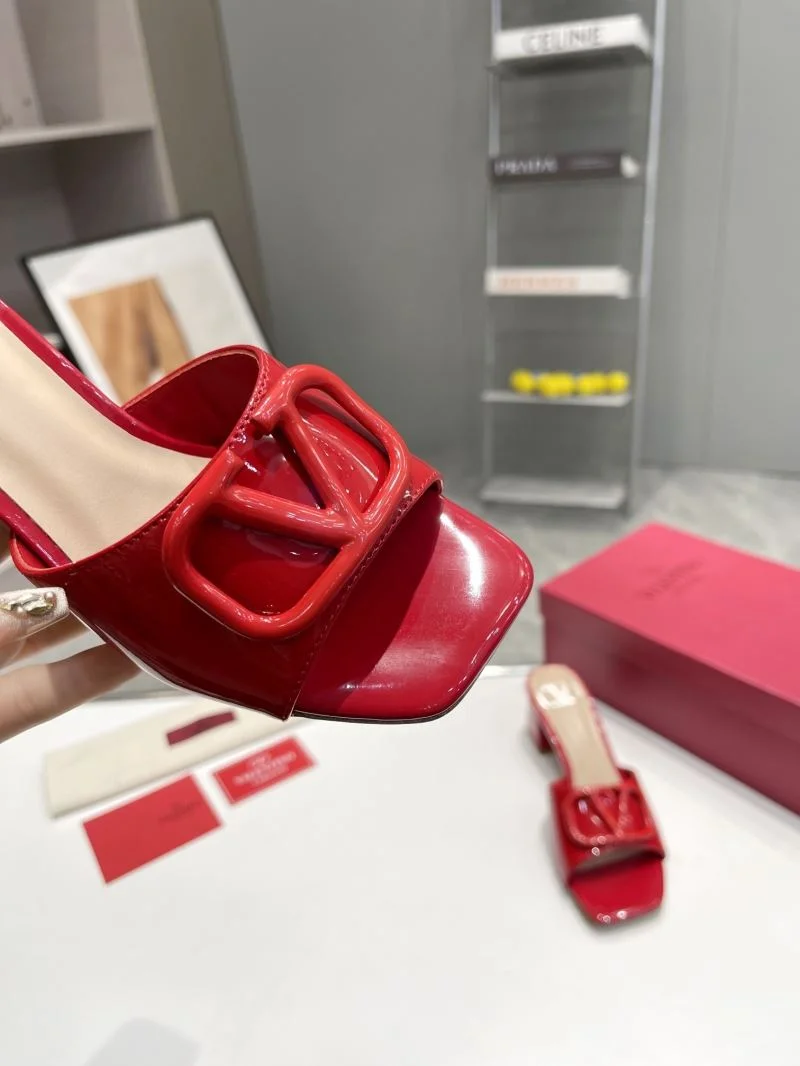 Lightweight Valentino Slippers 36557