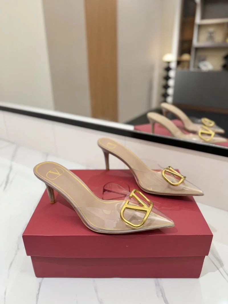 Cozy Valentino Slippers 36551