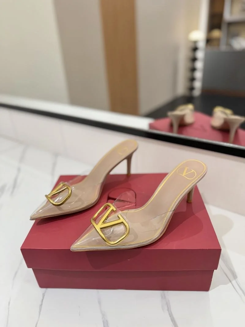 Cozy Valentino Slippers 36551