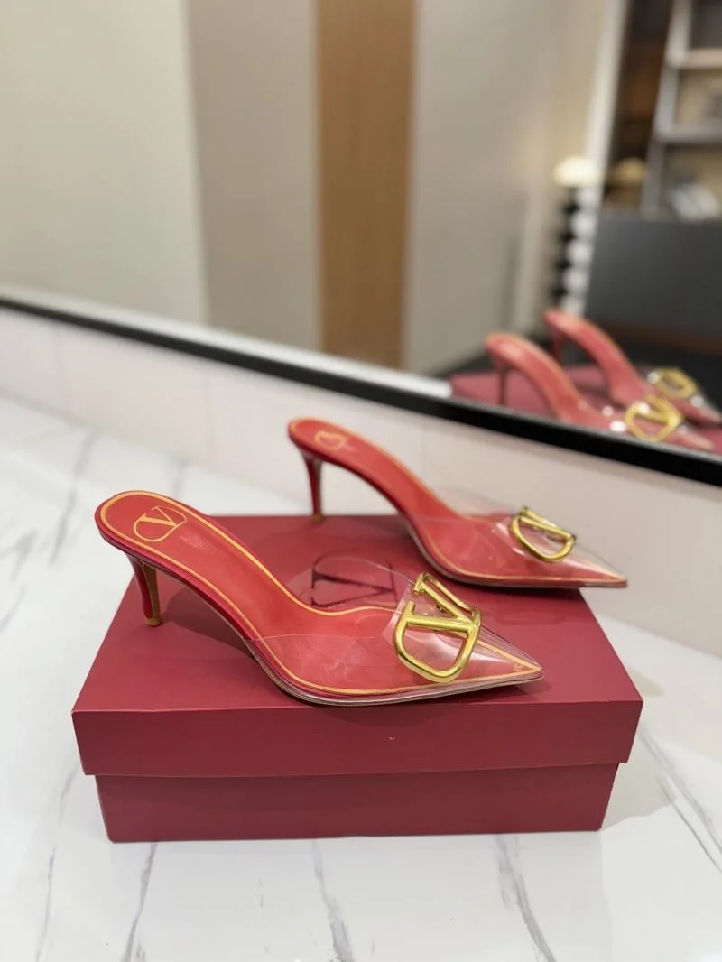 QuickDry Valentino Slippers 36550