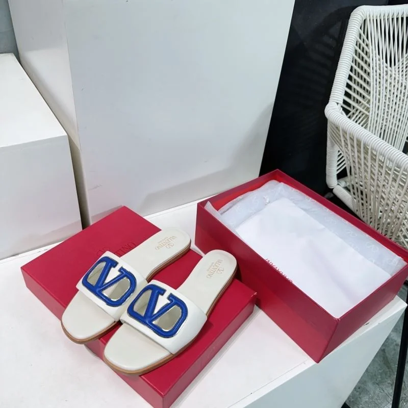 Valentino Slippers Breathable 36532
