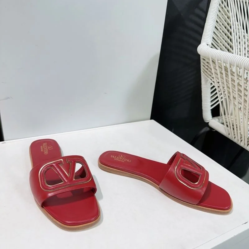 Vibrant Valentino Slippers 36536