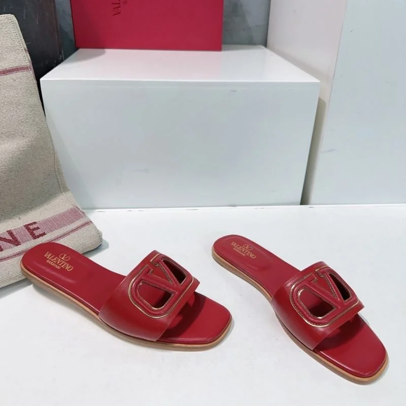 Vibrant Valentino Slippers 36536