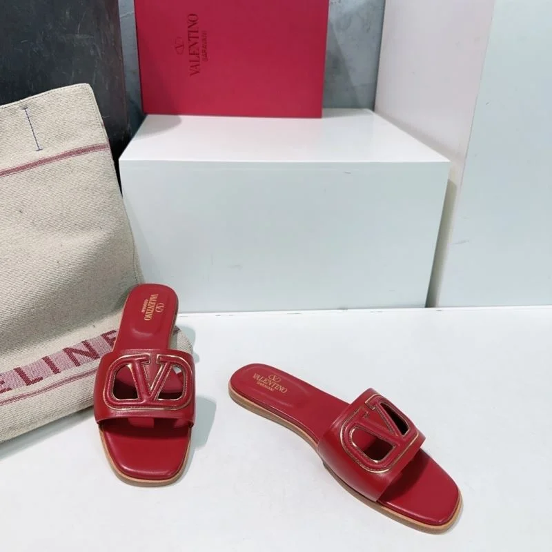 Vibrant Valentino Slippers 36536