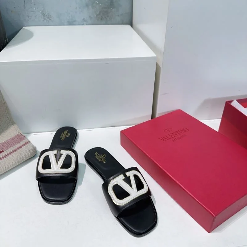 SportInspired Valentino Slippers 36525