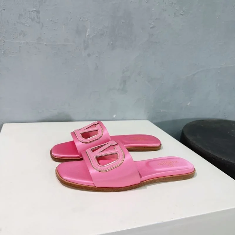 BestValue Valentino Slippers 36531