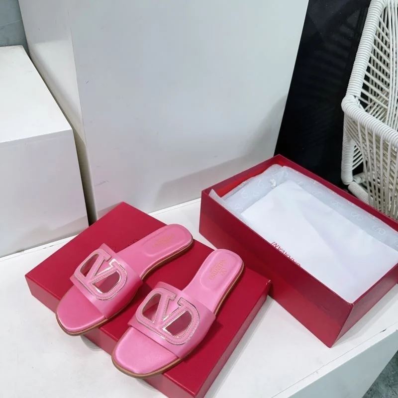 BestValue Valentino Slippers 36531