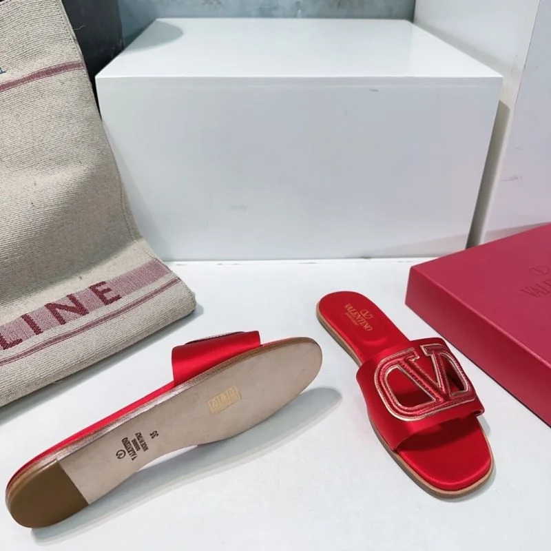 MultiPurpose Valentino Slippers 36522