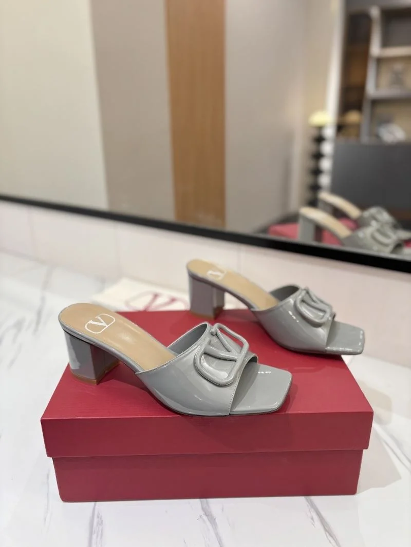 Sustainable Valentino Slippers 36546