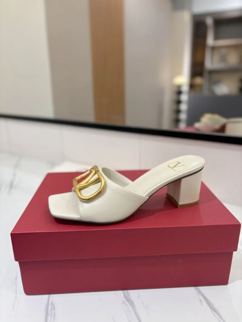 Reliable Valentino Slippers 36537
