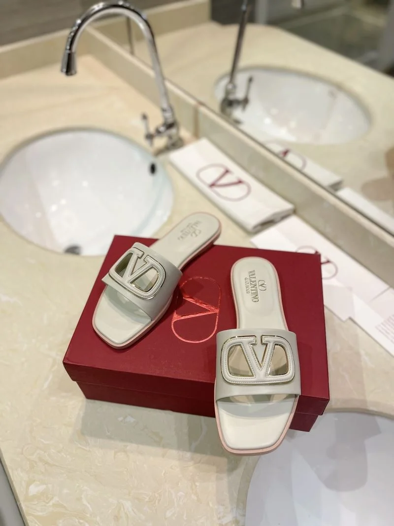 SunProtective Valentino Slippers 36516