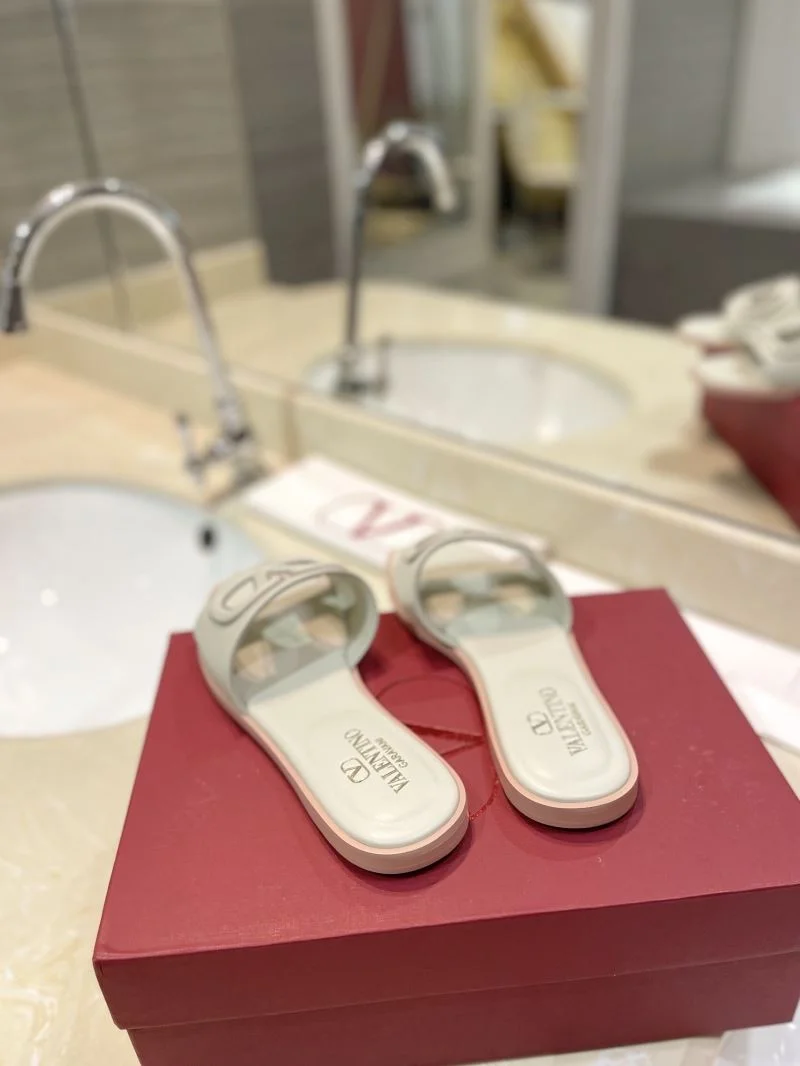 SunProtective Valentino Slippers 36516