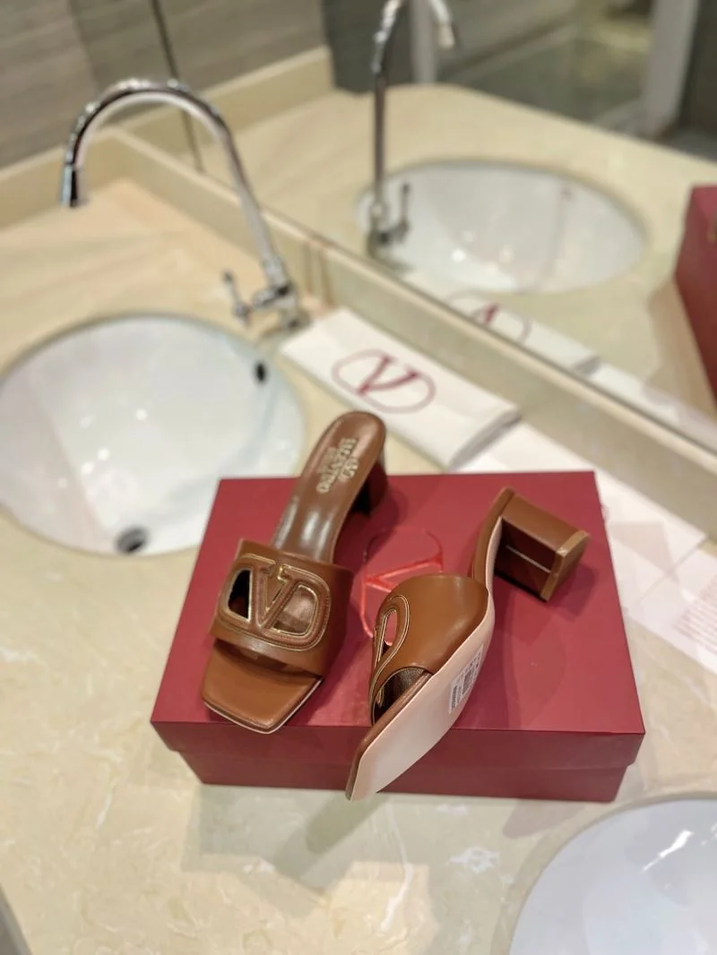 Valentino Slippers SportInspired 36511