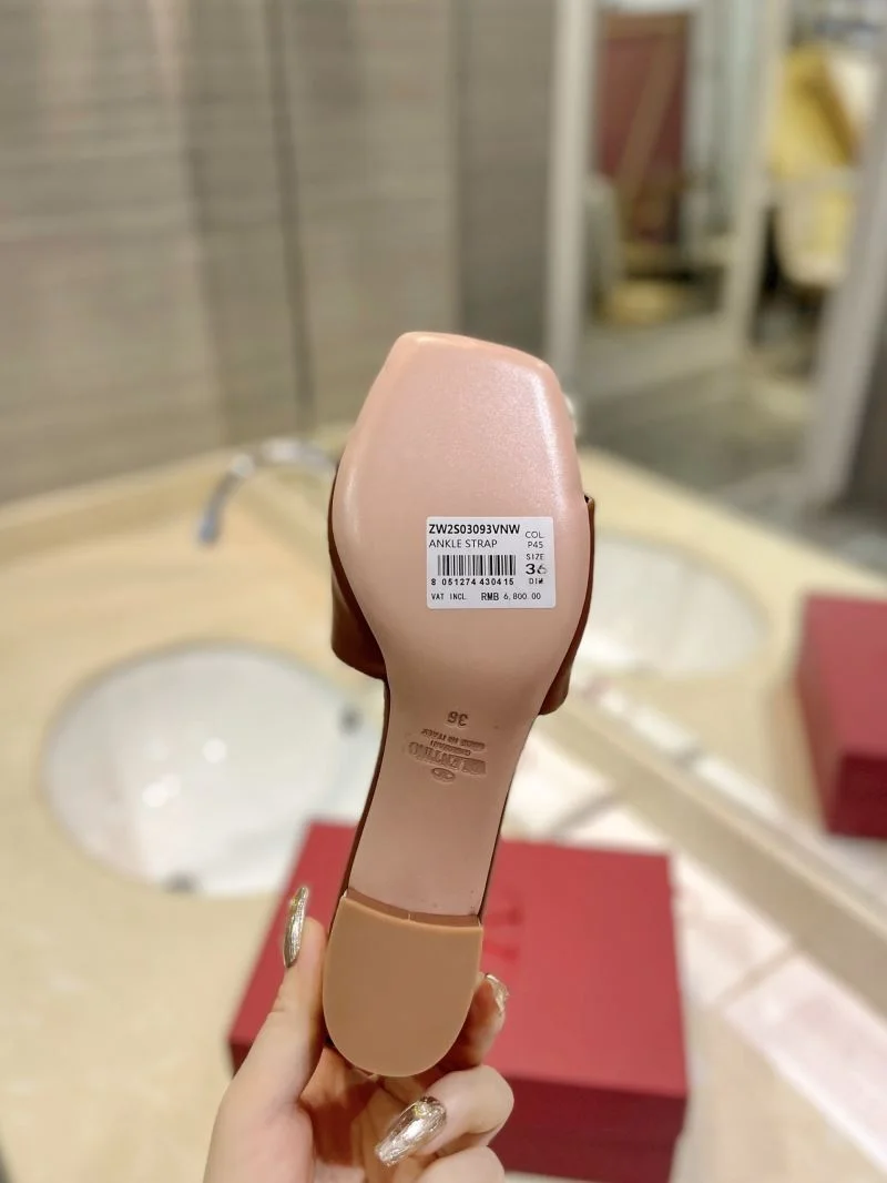 Valentino Slippers SportInspired 36511