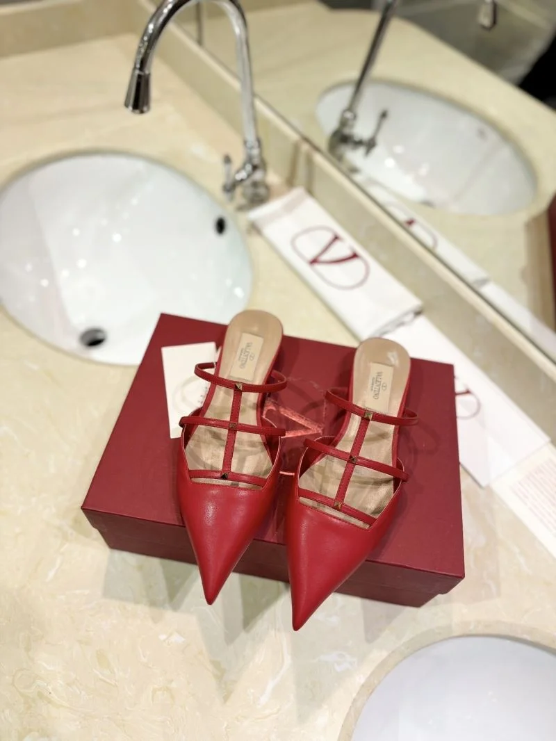 Casual Valentino Slippers 36499