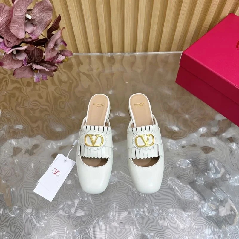 Seasonal Valentino Slippers 36302