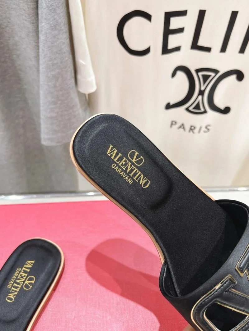 Tailored Valentino Slippers 36301