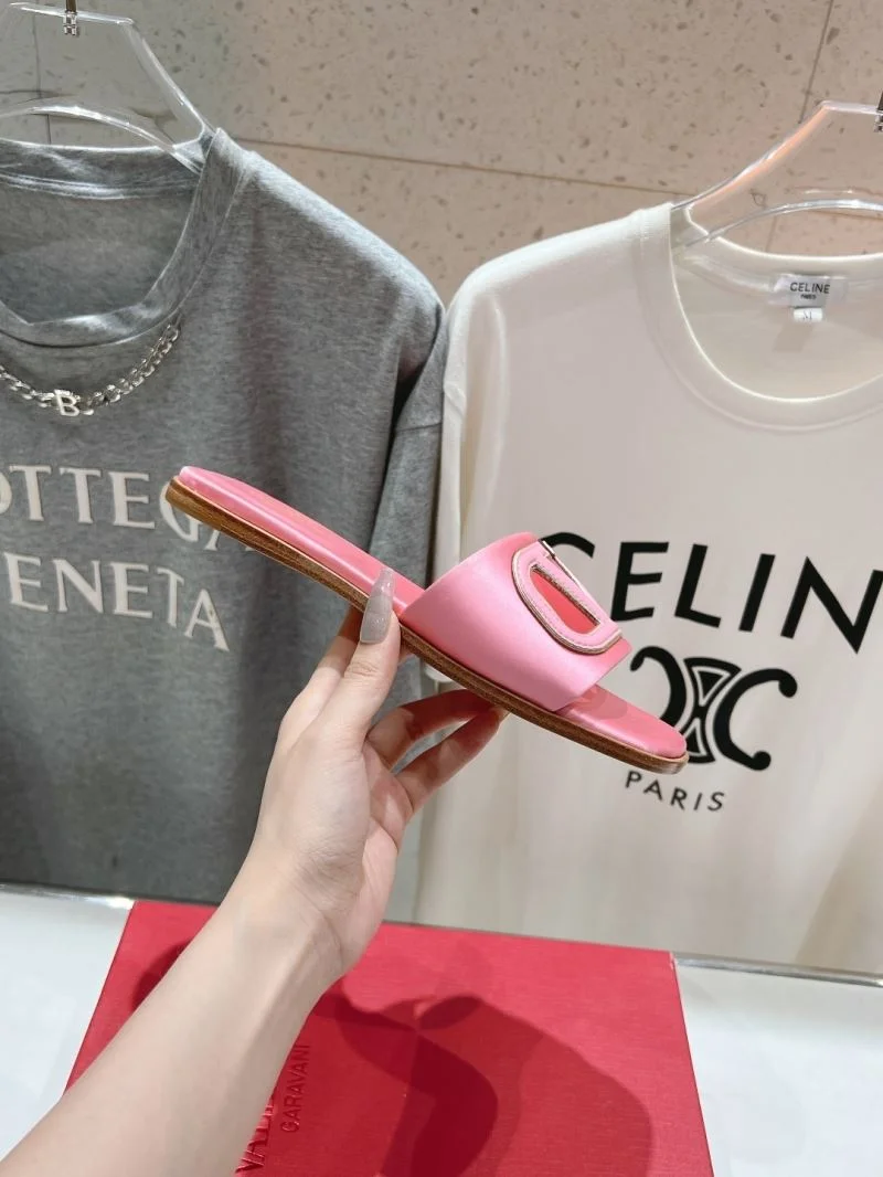 NewStyle Valentino Slippers 36300