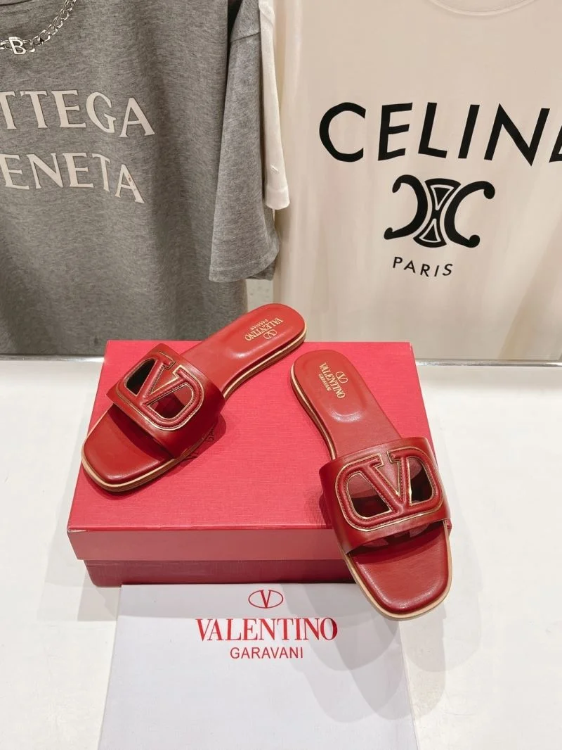 Effortless Valentino Slippers 36299