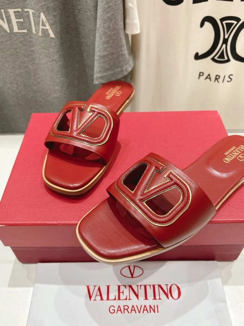 Effortless Valentino Slippers 36299