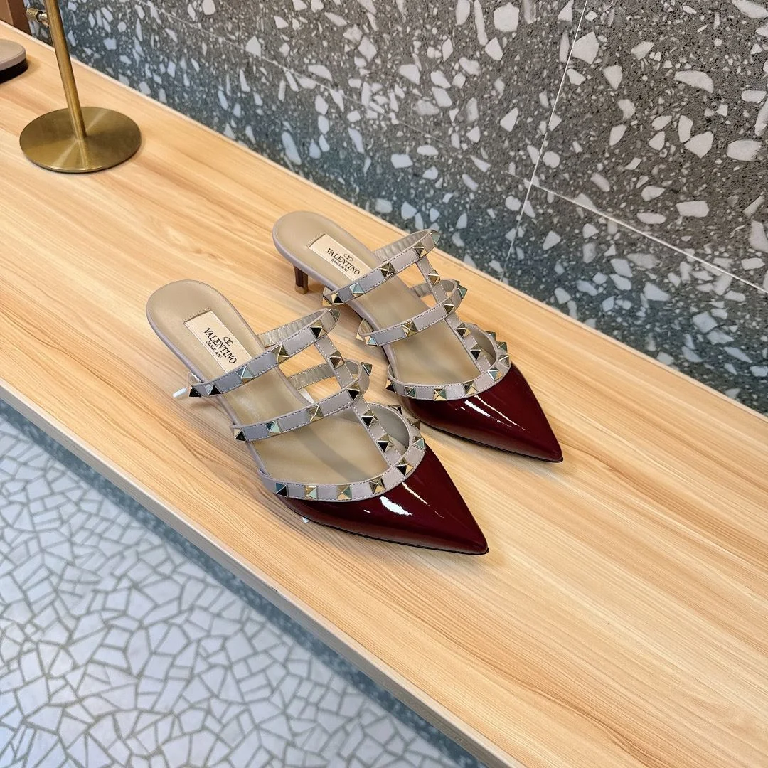 Valentino Slippers Trendsetting 35925