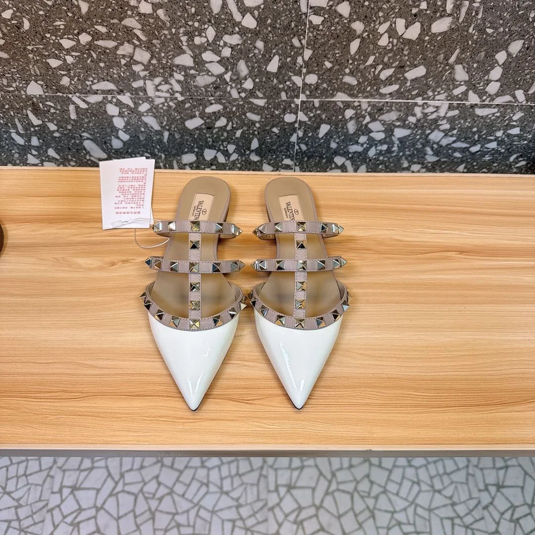 Valentino Slippers UrbanStyle 35923