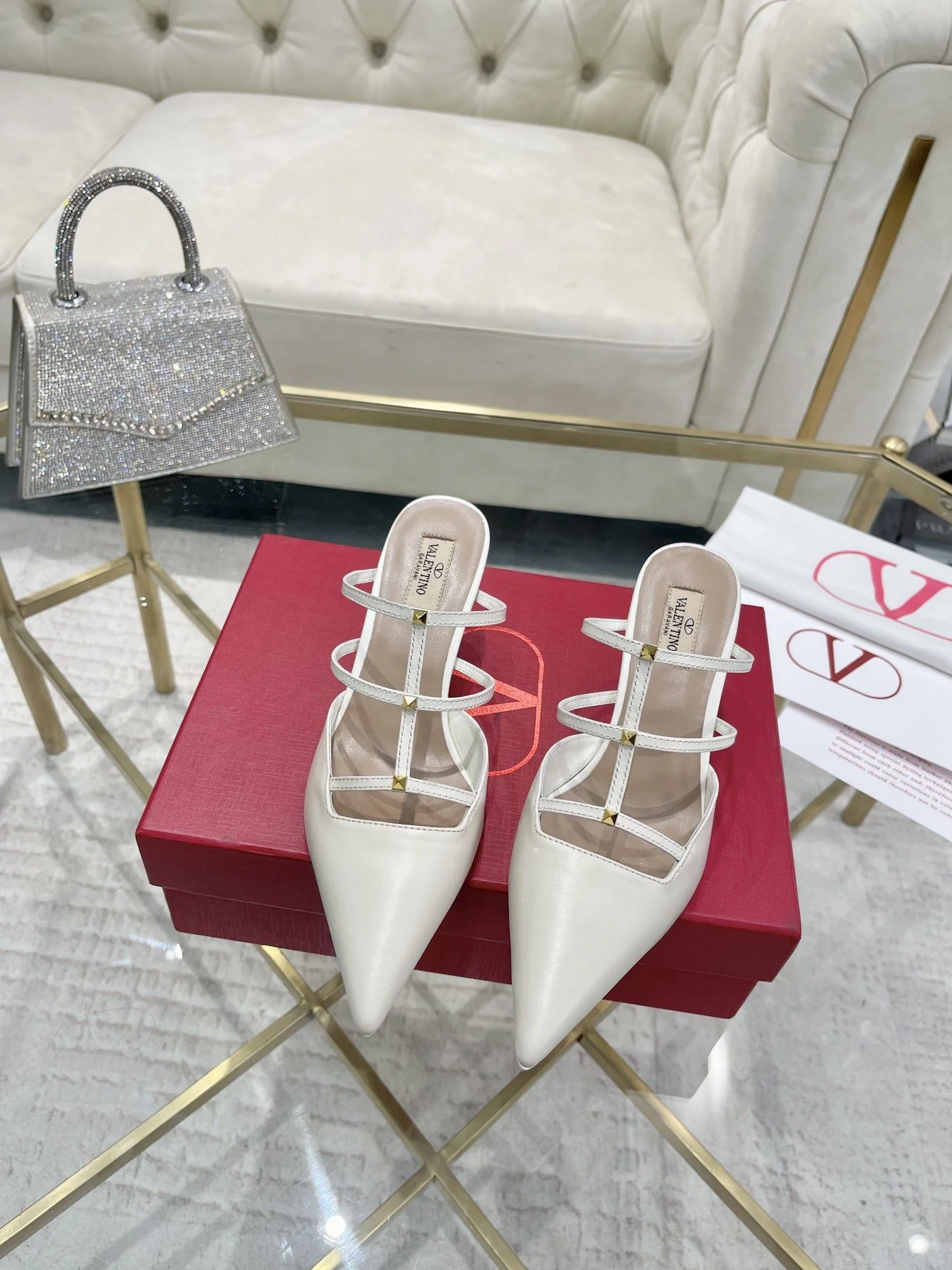 Valentino Slippers Sleek 35899