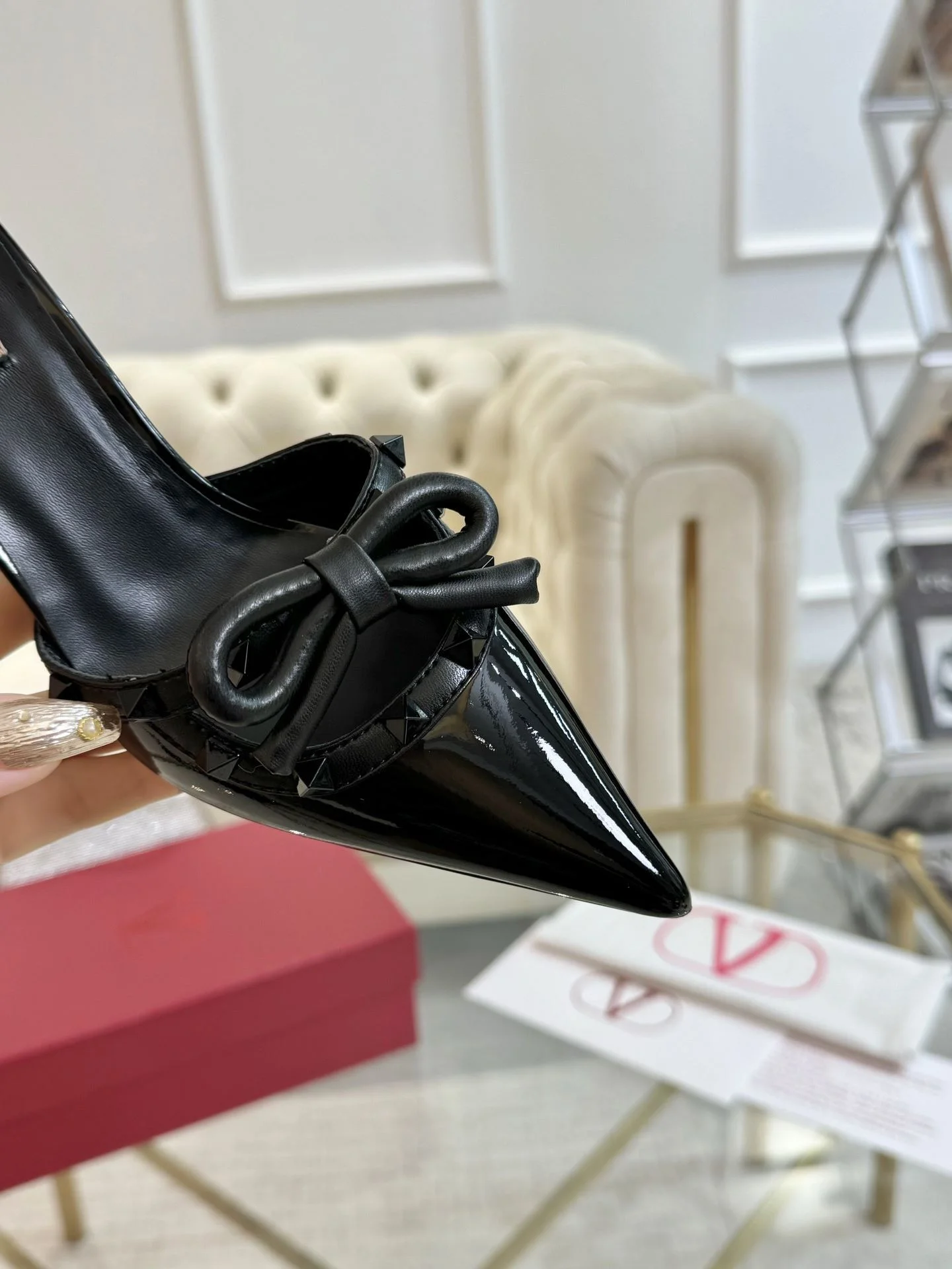 Functional Valentino Slippers 35909