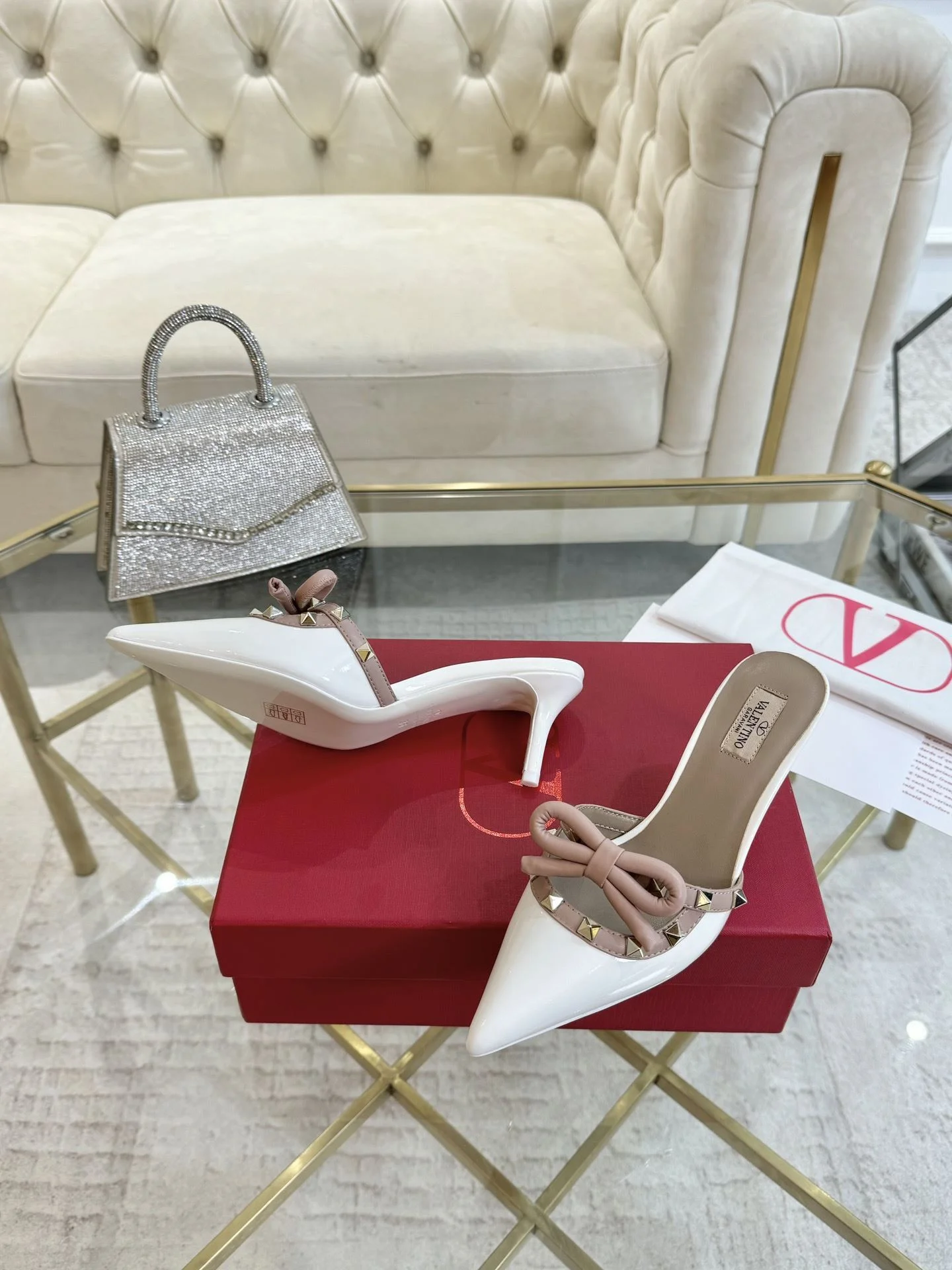 Comfortable Valentino Slippers 35900