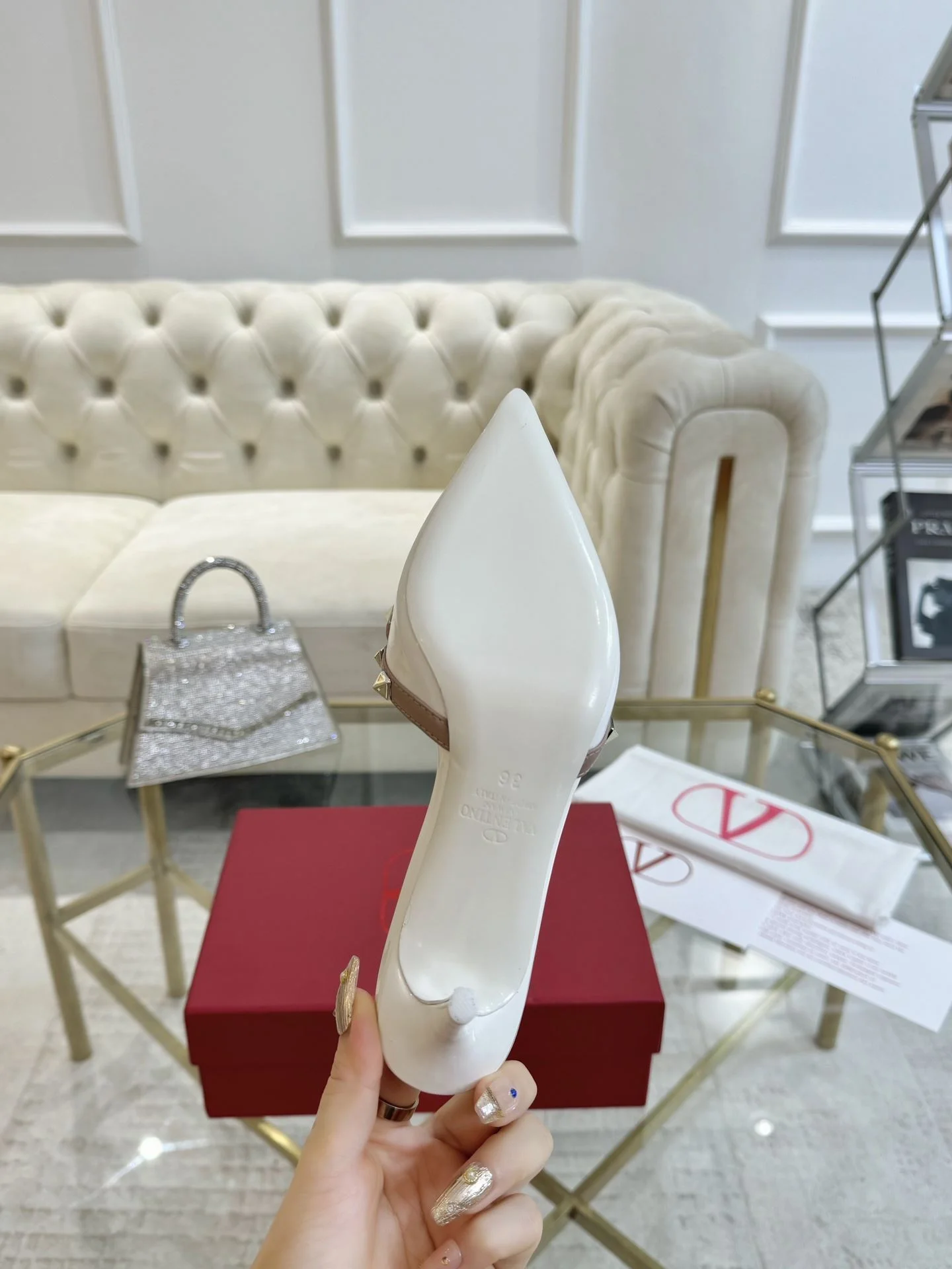 Comfortable Valentino Slippers 35900