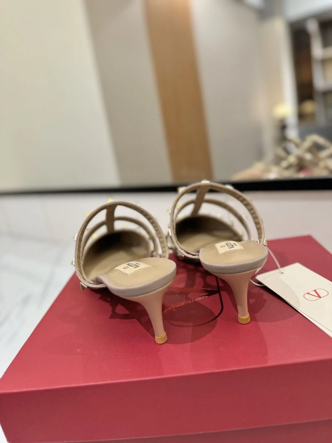 Valentino Slippers Classic 35886