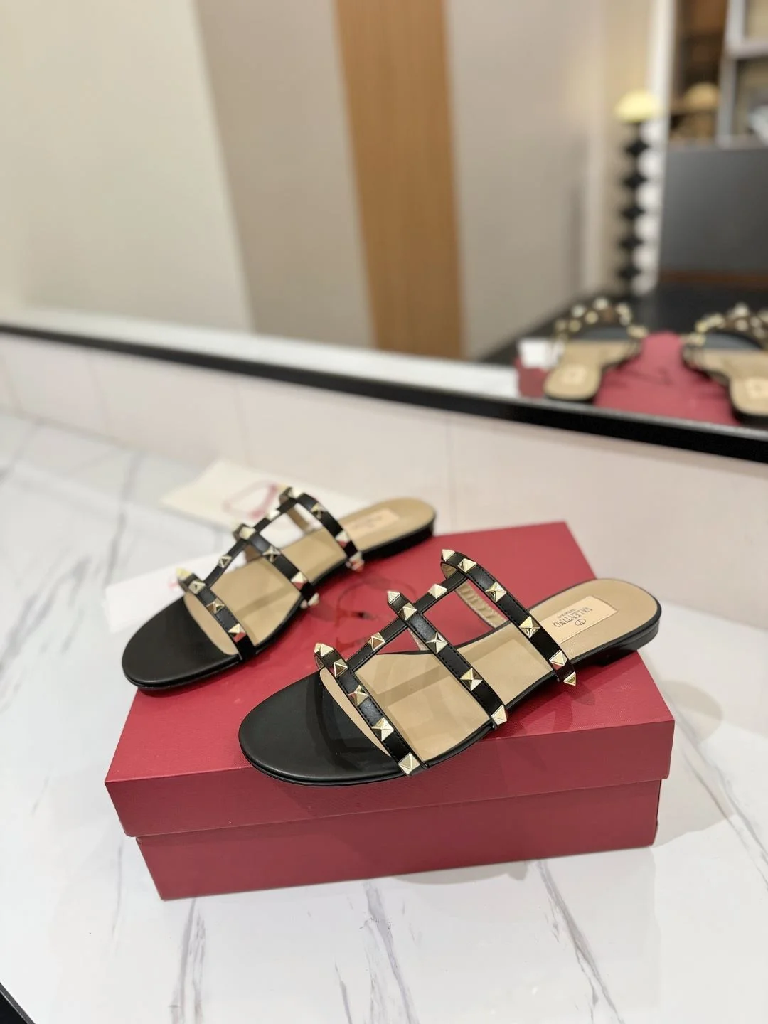 UrbanStyle Valentino Slippers 35881