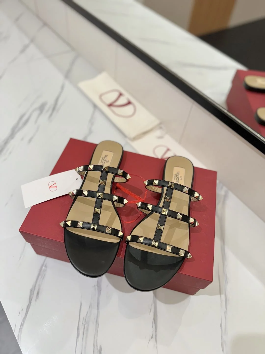 UrbanStyle Valentino Slippers 35881