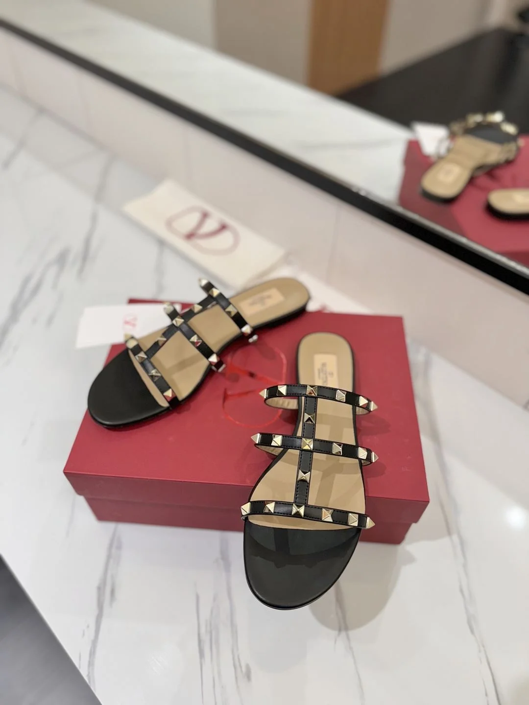 UrbanStyle Valentino Slippers 35881