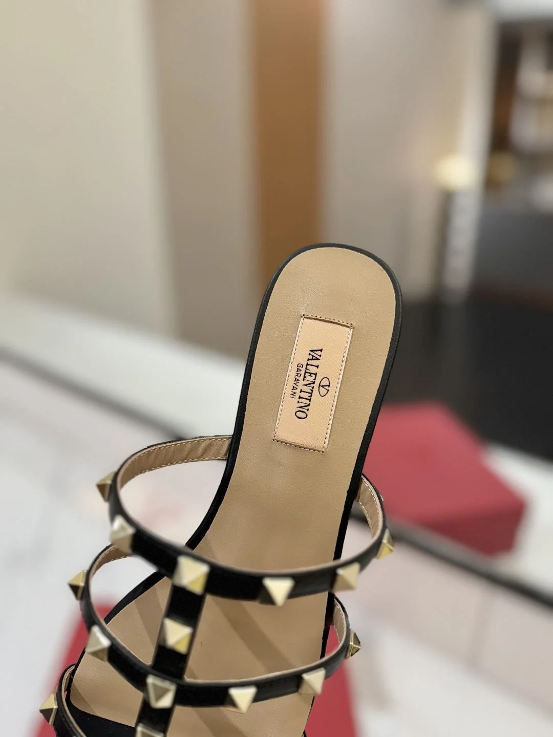 UrbanStyle Valentino Slippers 35881