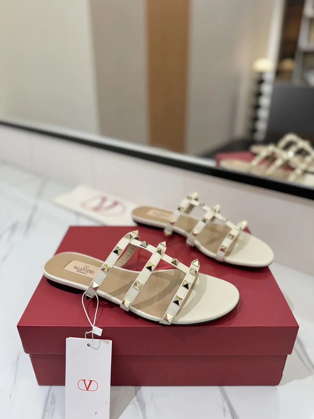 Valentino Slippers Stretchable 35878