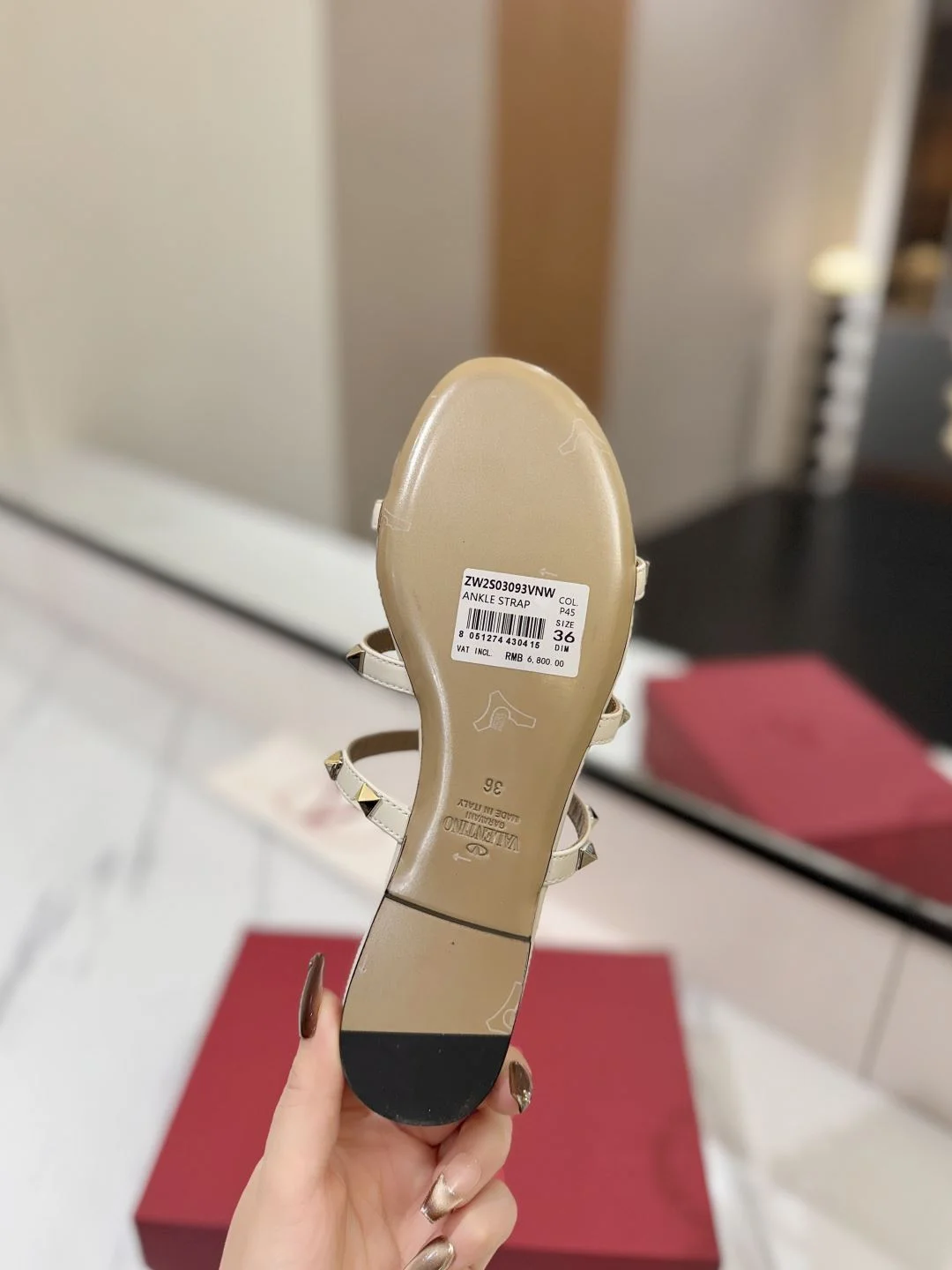Valentino Slippers Stretchable 35878