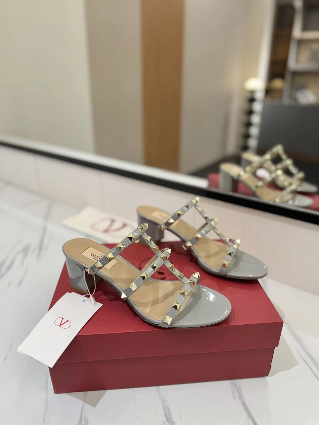 Soft Valentino Slippers 35879