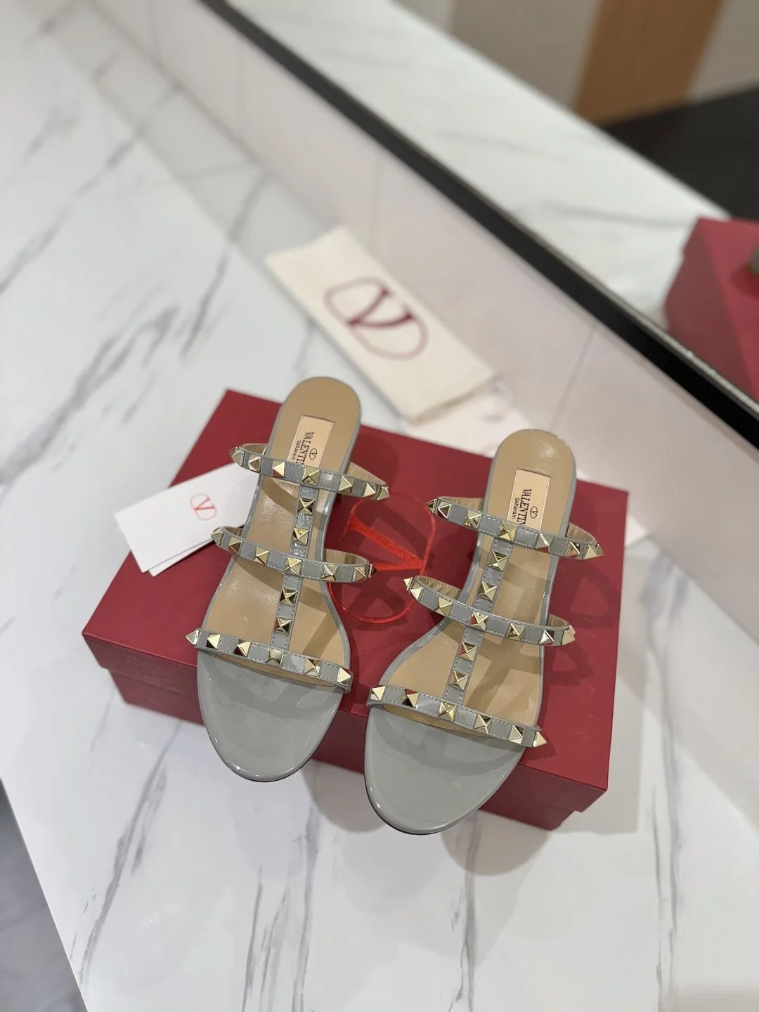 Soft Valentino Slippers 35879