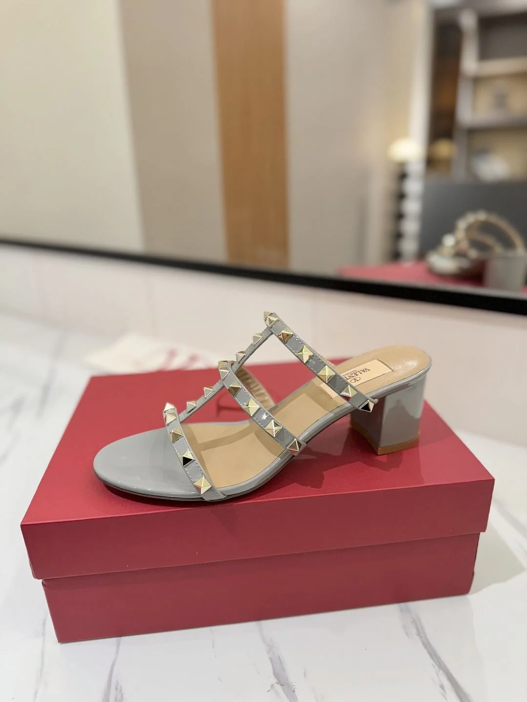 Soft Valentino Slippers 35879